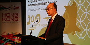 The Secretary for Transport and Housing, Mr Frank Chan, delivered a speech at the seminar-cum-luncheon in Copenhagen, Denmark.