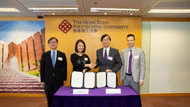 The agreement signing cum scholarship presentation ceremony were officiated by the Chairman of the Manpower Development Committee of the Hong Kong Maritime and Port Board, the Deputy Secretary for Transport and Housing and the Dean of Faculty of Business of the Hong Kong Polytechnic University and attended by professors and lecturers of the International Shipping and Transport Logistics Programme who offered great support to these future talents of the maritime industry.