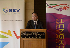 The Secretary for Transport and Housing, Professor Anthony Cheung Bing-leung, today (June 6, Athens time) delivers a keynote speech at a business luncheon seminar in Athens.